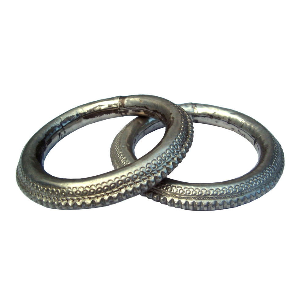 Pair of Minangkabau silver bangles